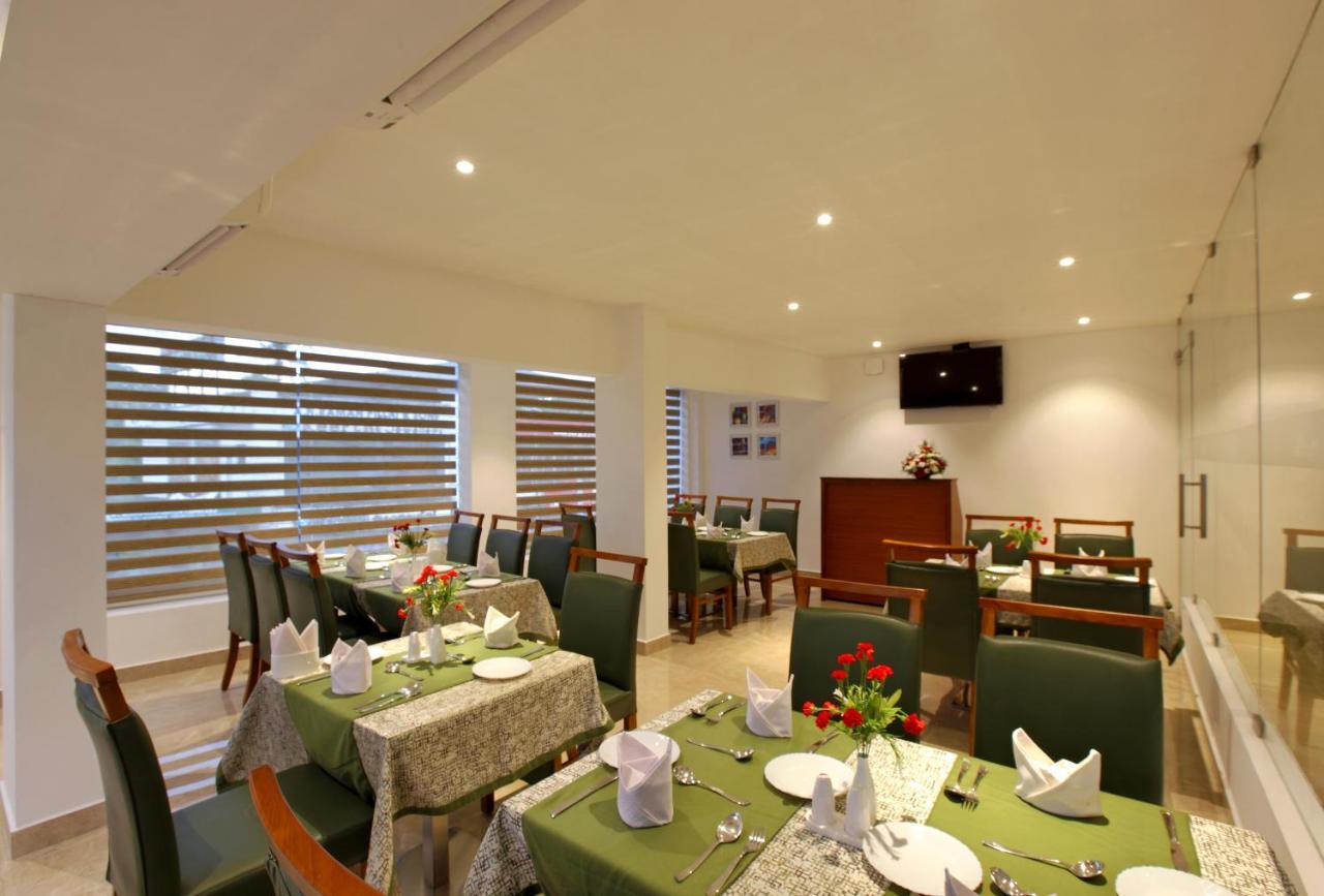 Park Residency Koothattukulam Kuttāttukulam 外观 照片