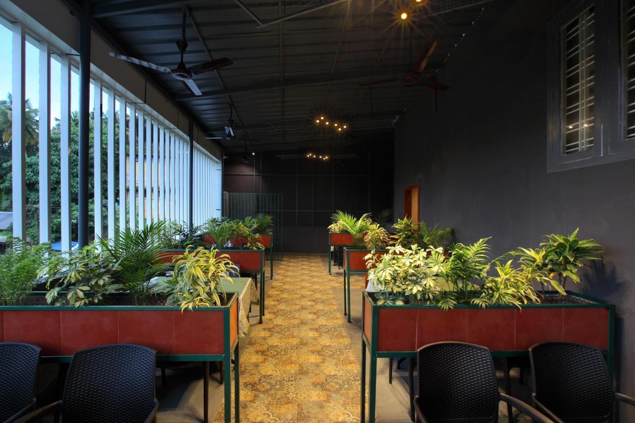 Park Residency Koothattukulam Kuttāttukulam 外观 照片